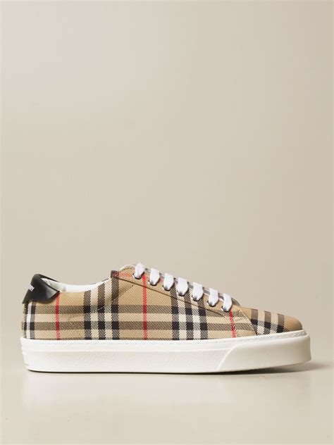 burberry shoes clearance|cheapest place to buy Burberry.